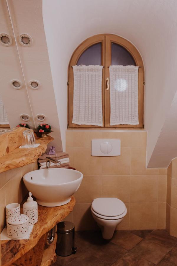 Koroska Hisa Pri Lipi, Boutique Hotel Muta Экстерьер фото